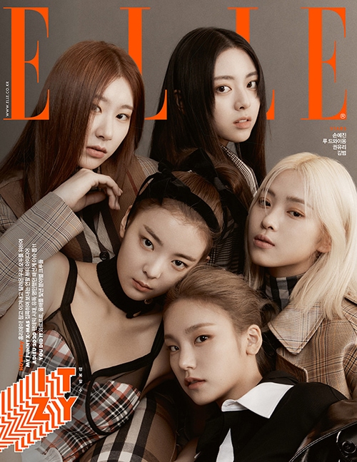 韓国女性雑誌 Elle エル 年 12月号 Itzy表紙選択 ソン イェジン 少女時代のユリ キム ボム記事 雑誌 Magazine 韓国女性 男性雑誌 韓流ショップ