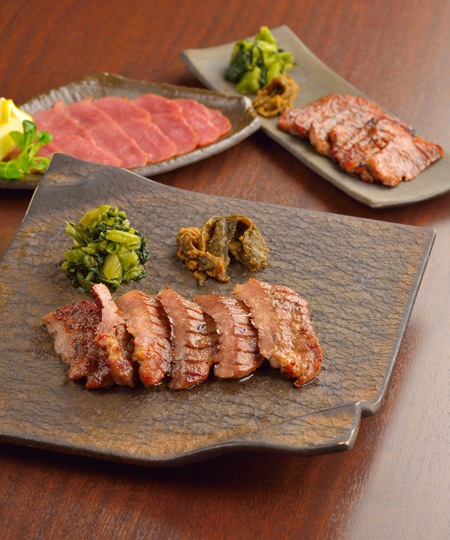 牛たん詰合せ(牛たん味噌・芯たん・スモークスライス 計3包)