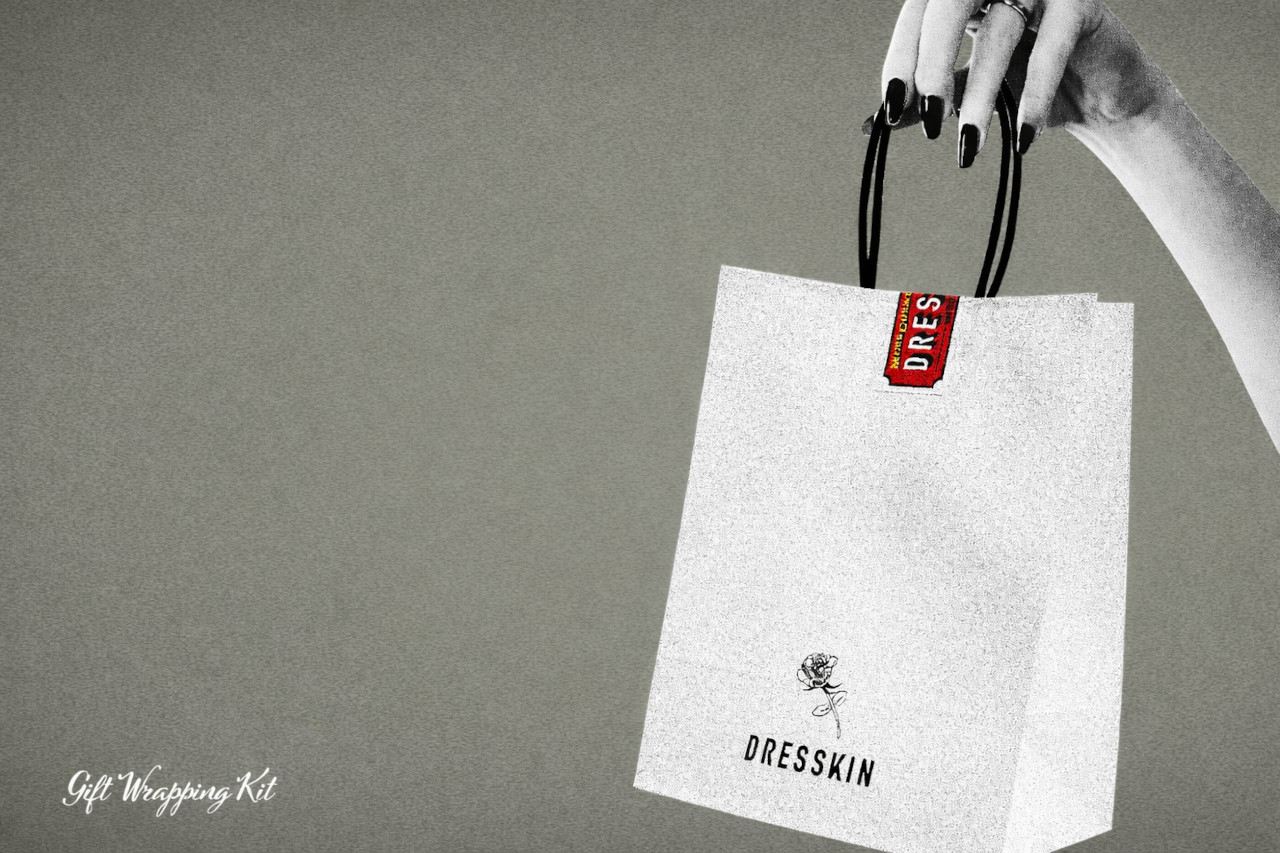 DRESSKIN���ꥸ�ʥ륷��åѡ� SP