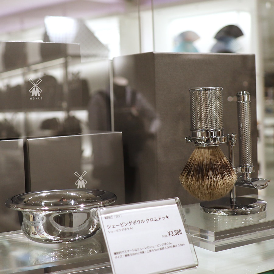 DRESSKIN,�ɥ쥹����