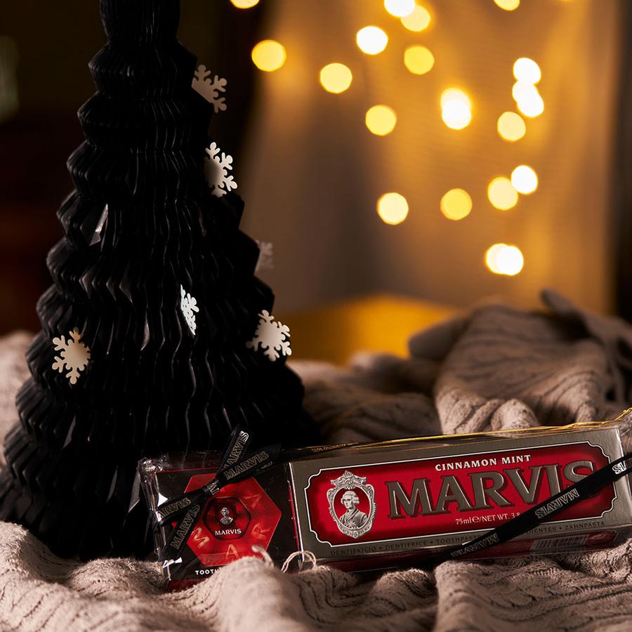 DRESSKIN,�ɥ쥹����