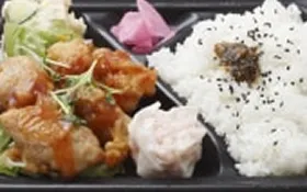 弁当容器