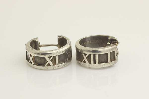 ティファニー アトラスピアス 修理前