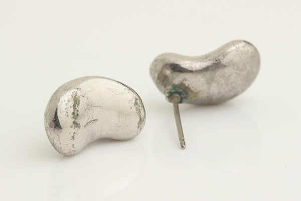 ティファニー ビーンデザインピアス 修理前