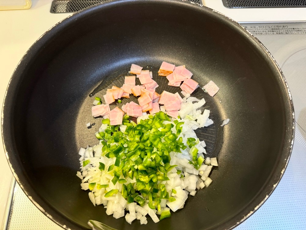 ケチャップとカレーの2種の玄米ライスコロッケ