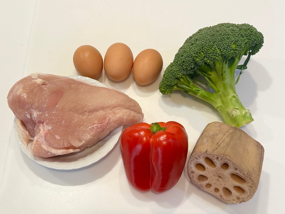 玄米をもっと美味しく食べられるおかずレシピ！『鶏肉と卵とブロッコリーのオイスターソース炒め』