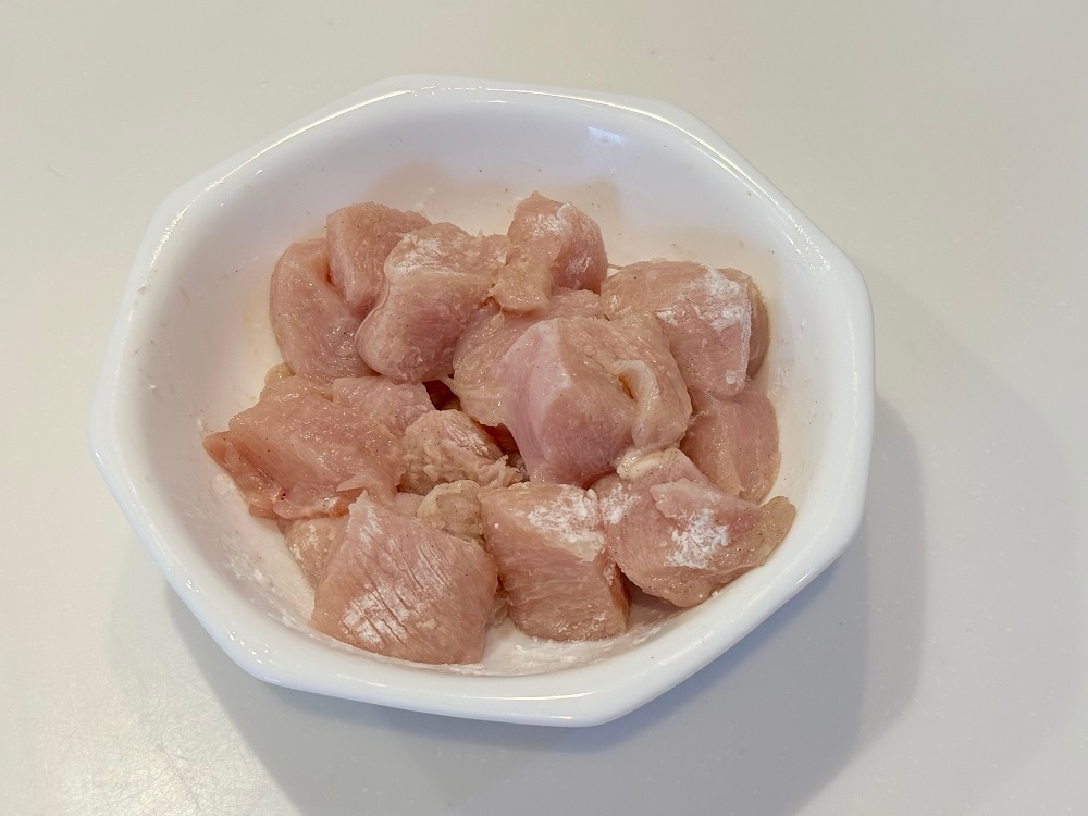 玄米をもっと美味しく食べられるおかずレシピ！『鶏肉と卵とブロッコリーのオイスターソース炒め』