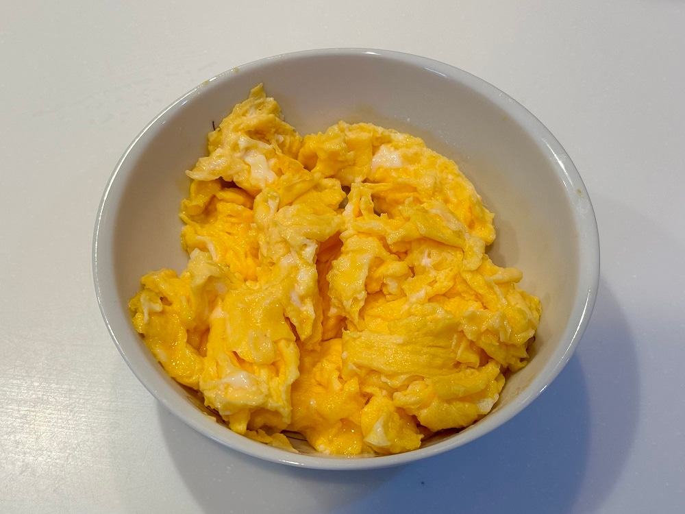玄米をもっと美味しく食べられるおかずレシピ！『鶏肉と卵とブロッコリーのオイスターソース炒め』