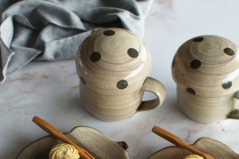小石原焼 ヤママル窯 きのこカップ 小(茶) | すべての商品 | 縁器屋
