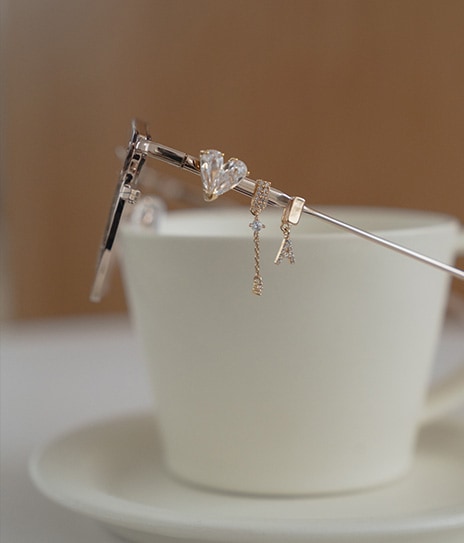 メガネ・カップ