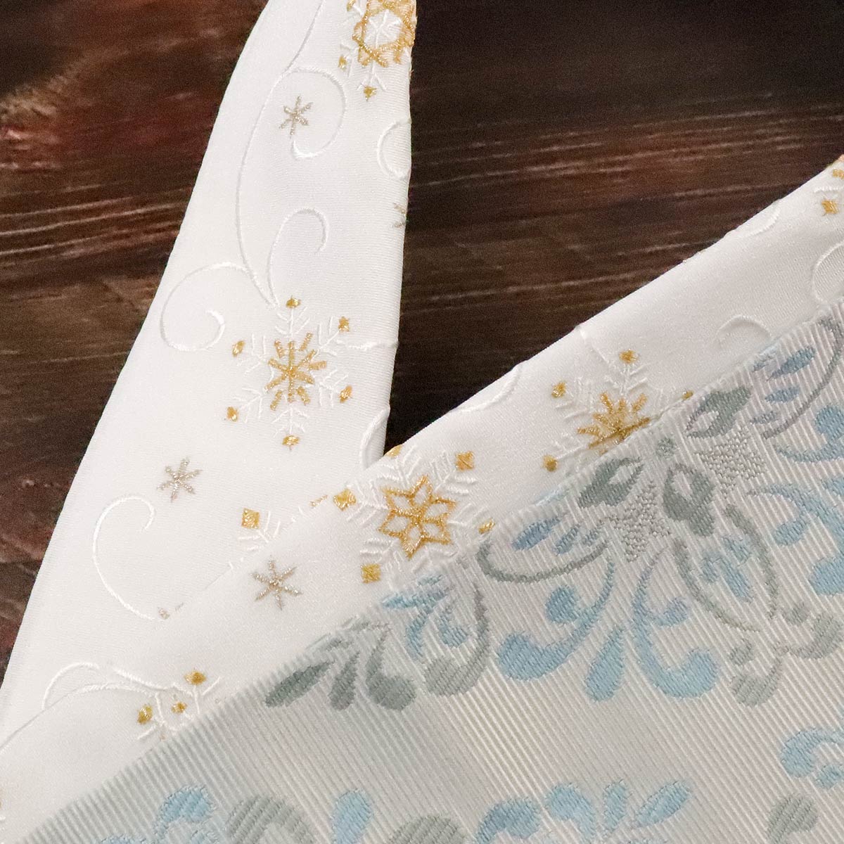 衿秀 公式 き楽っく 替え衿 替衿 かええり 刺繍 雪の結晶 唐草 金