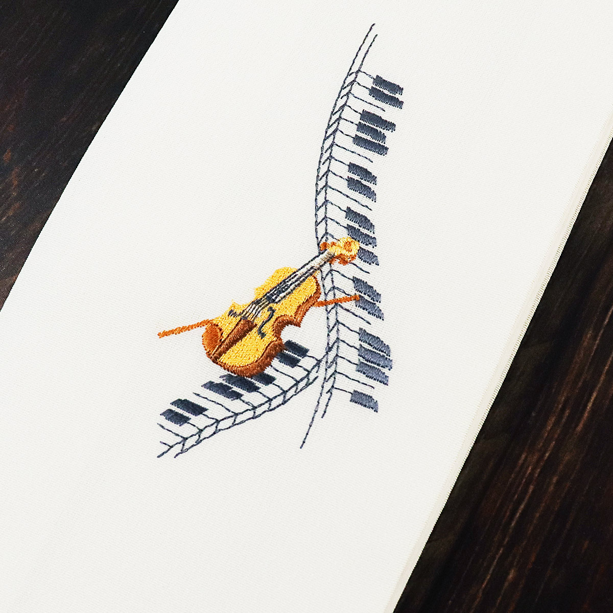 衿秀 公式 き楽っく 替え衿 替衿 かええり 刺繍 二重奏 バイオリン