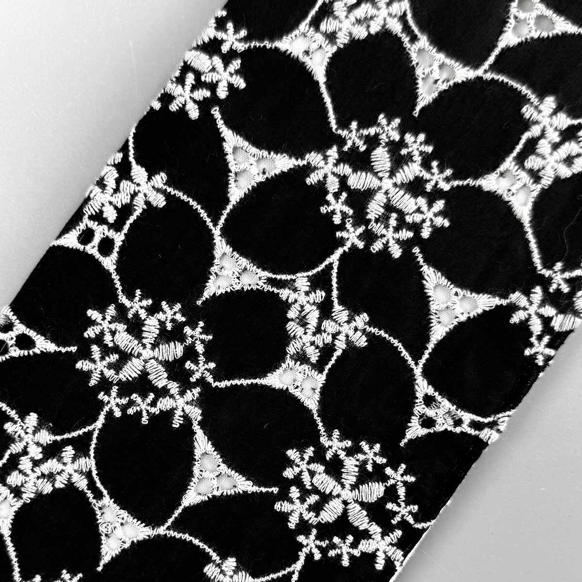 衿秀 公式 き楽っく 替え衿 日本製 レース 刺繍 綿 花柄 白黒 フラワー