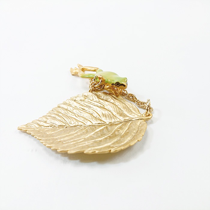 衿秀 公式 根付 根付け ねつけ カエル 蛙蛙ブラフシューペリア SUU