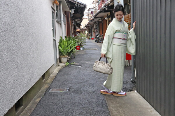 衿秀 公式 バッグ 和装 着物 ばっぐ bag がま口 正絹 皮 牛革 日本製