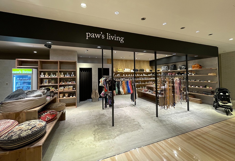 Paw’s livingルクアイーレ大阪店