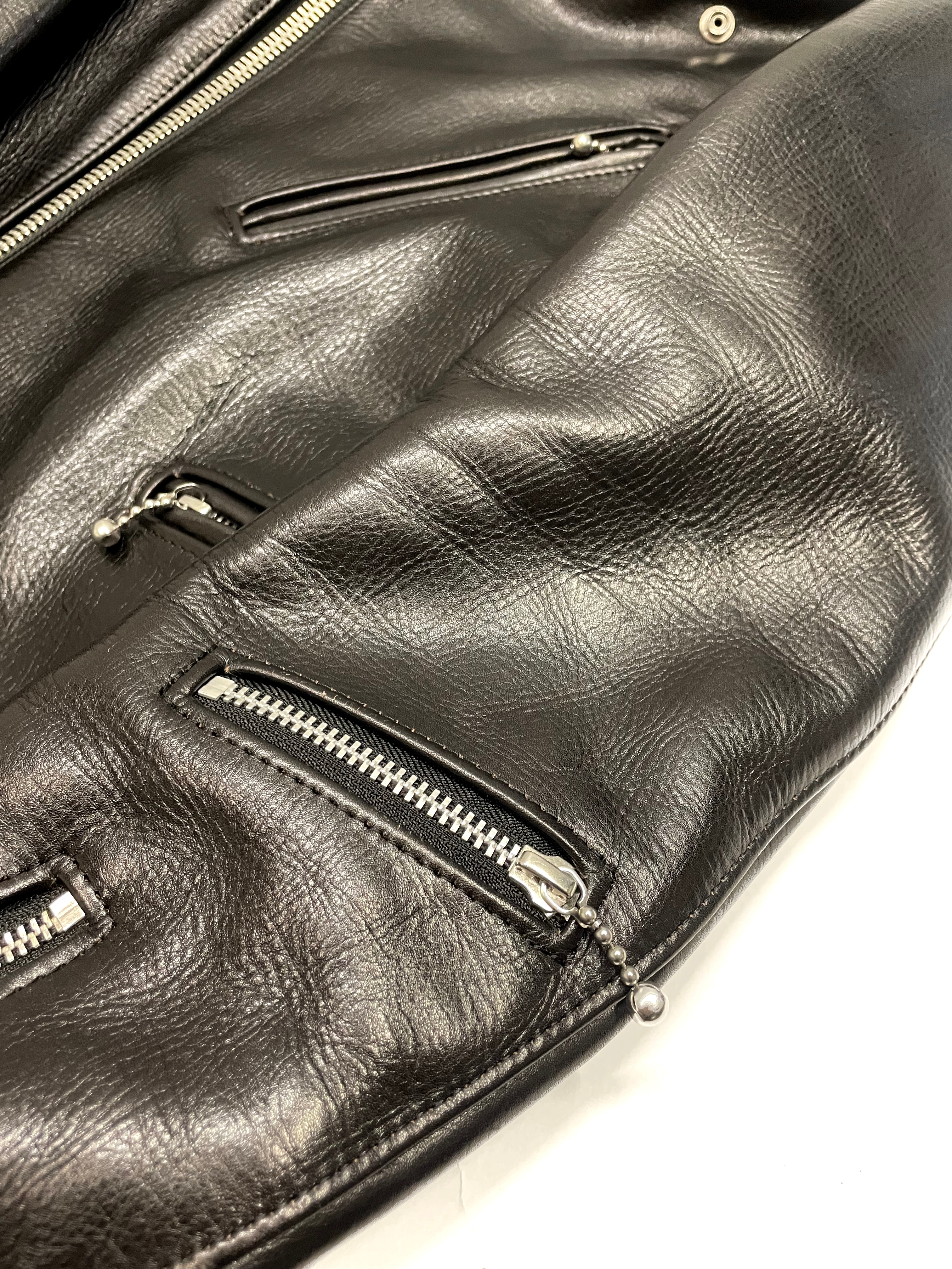 NEWレザー!!!【666 LEATHER WEAR】ベジタブルタンニン・スティアハイド 