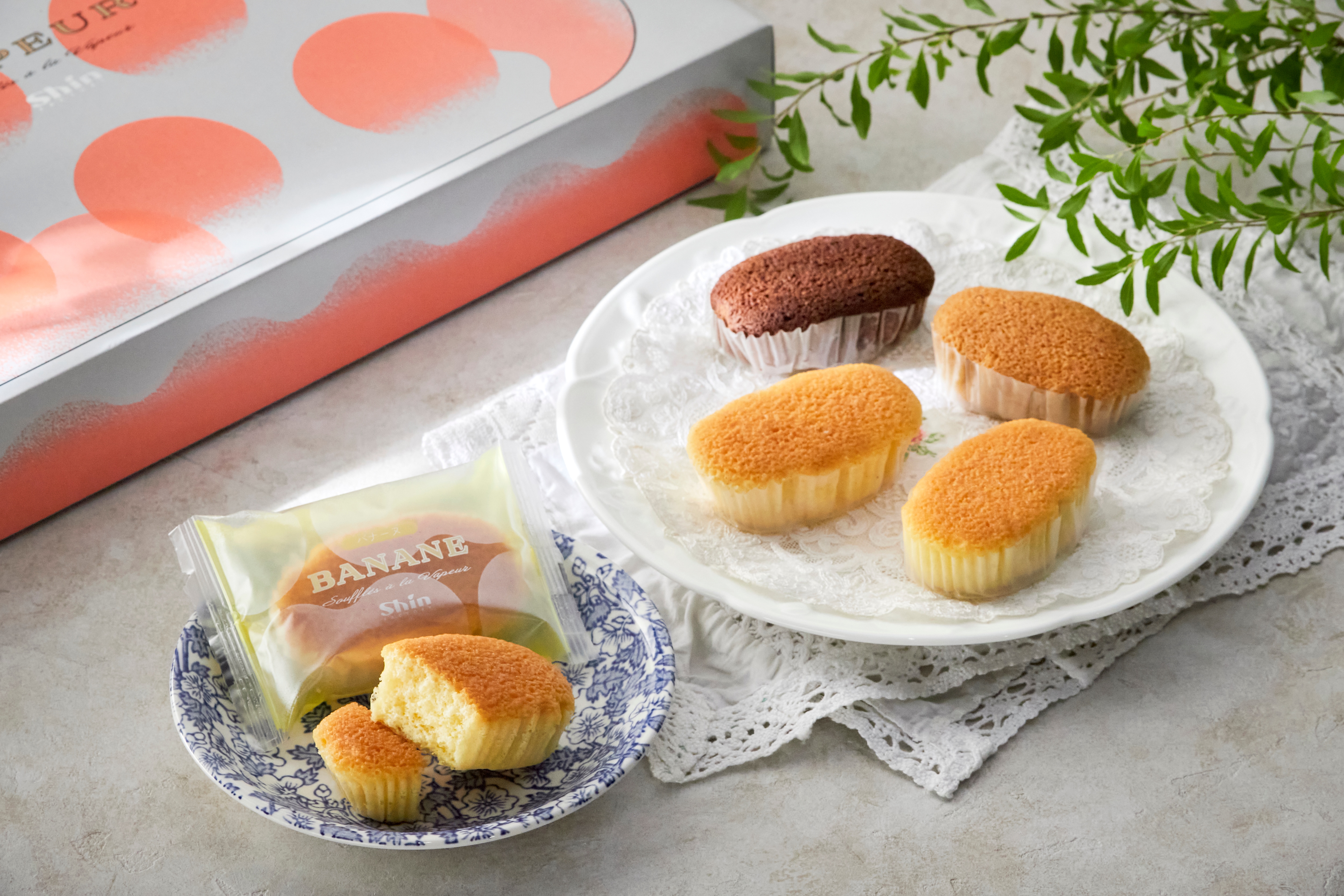 ヴァプールスフレ｜湯煎焼き製法のスフレカップケーキ【神戸スイーツ