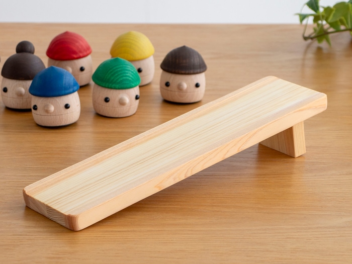 こまむぐ どんぐりの坂 木のおもちゃ 木製 知育 玩具 日本製 知育玩具 子ども 赤ちゃん かわいい プレゼント 誕生日 出産祝い おもちゃのこまーむ 