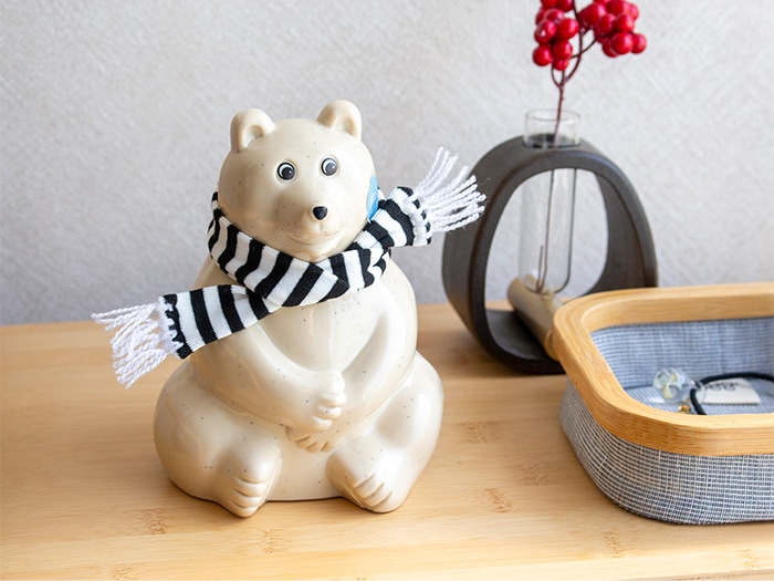 しろくま貯金箱 2026 マフラー付き 黒×白ボーダー 限定 シロクマ貯金箱 北欧 フィンランド  Polar Bear Money Box
