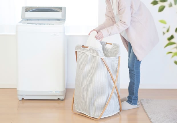 洗濯物を入れる、運ぶ。ランドリーバスケット。