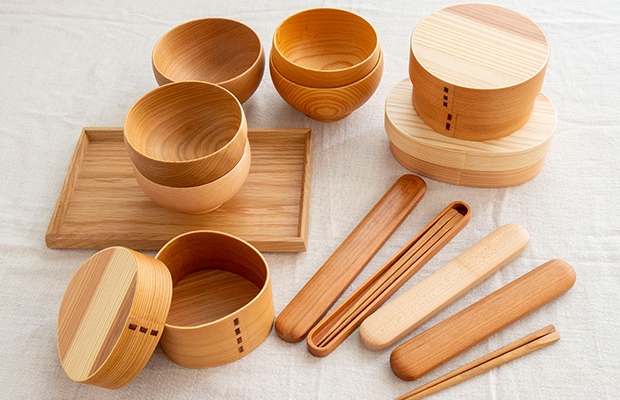 食卓に、木のぬくもりを。丁寧な暮らしを彩る薗部産業の木の器・お弁当