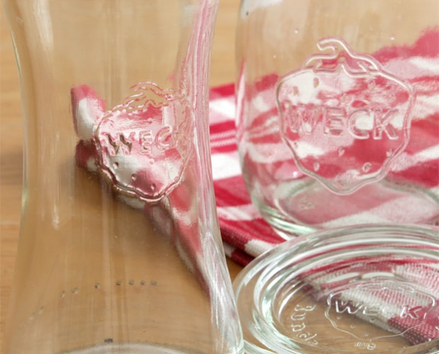 トレードマークの可愛いイチゴ。