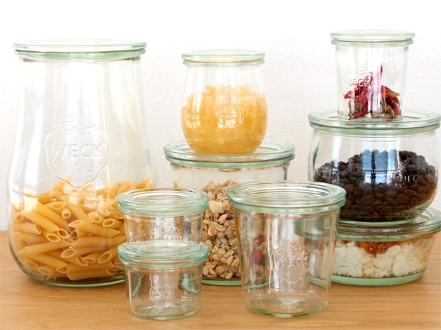 形・サイズが豊富でスタッキングも可能。