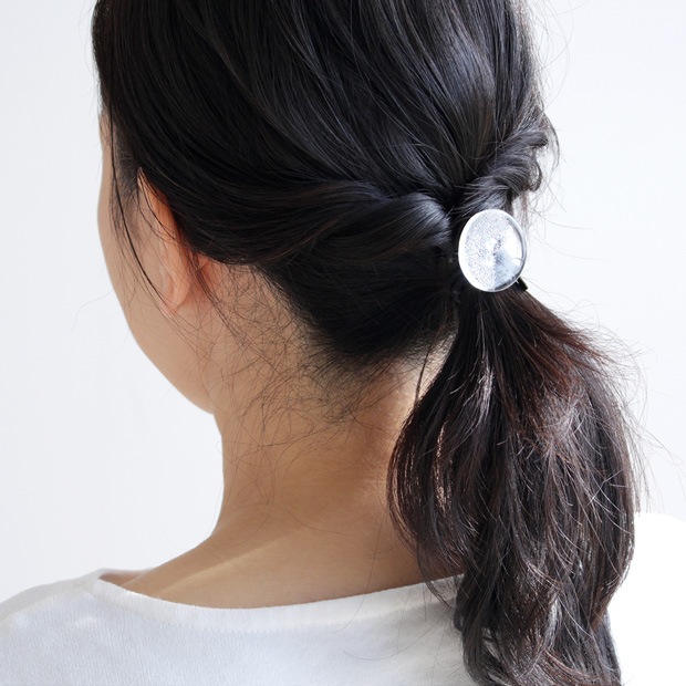 ハリオ ヘアゴム ミスト 円形 丸型 ガラス製 HARIO Lampwork Factory 手作り 日本製 ヘアアクセサリー 大人っぽい レディース