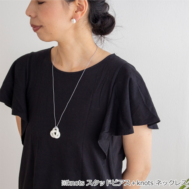 Anne Black アンヌ・ブラック ピアス knots フープピアス ラージ