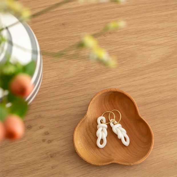 Anne Black アンヌ・ブラック ピアス knots フープピアス ラージ