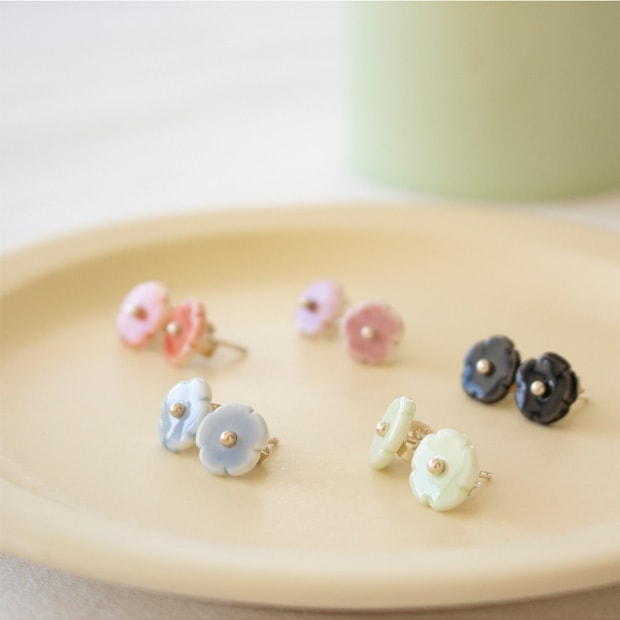 Anne Black アンヌ・ブラック ピアス elements エレメンツ スタッドピアス