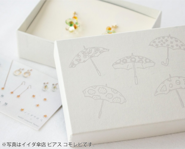 ハリオ イイダ傘店 ピアス キンモクセイ アンバー ガラス製 HARIO Lampwork Factory 手作り 日本製