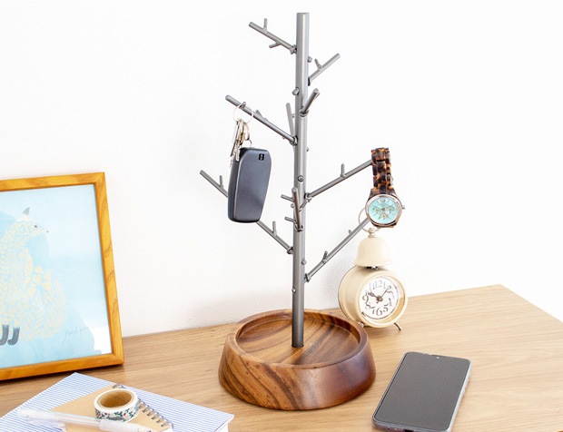 志成販売 クリスマスツリーにもなるアイアンのアクセサリースタンド S 39cm