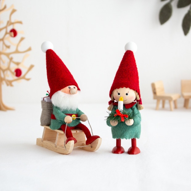 ノルディカニッセ 2023 新作 2点 セット そりに乗ったサンタ ＋ キャンドルを持った女の子 Joy to the world NORDIKA nisse