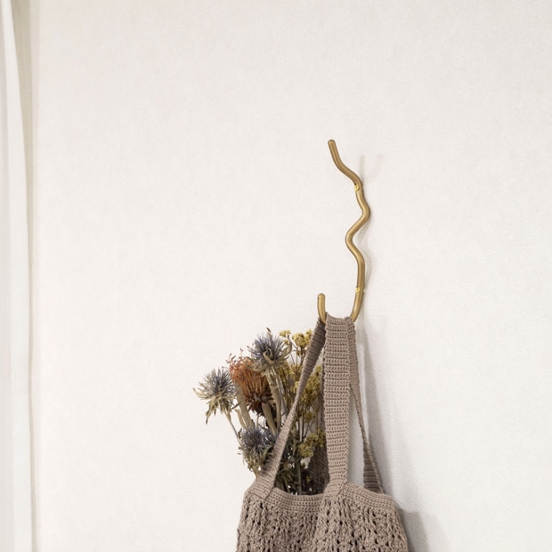 Ferm Living ファームリビング Curvature Hook カーバチュア フック ブラス ブラックブラス