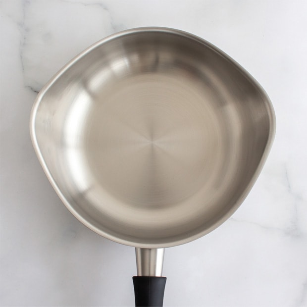 柳宗理 片手鍋 22cm ステンレス ふた付き つや消し ガス火専用 鍋 蓋付き 深型 Sori Yanagi 柳宗理デザイン 日本製