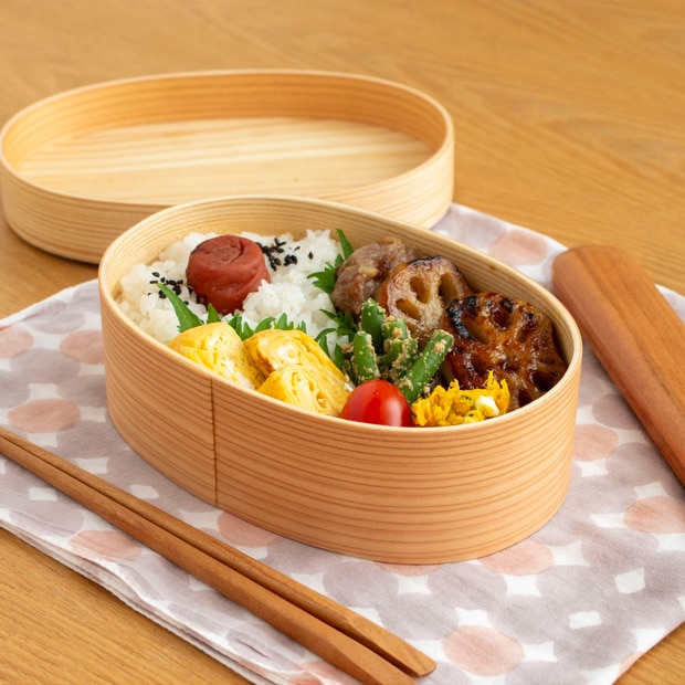 めんぱ だ円 曲げわっぱ弁当箱 楕円 1段 650ml かぶせ蓋 ウレタン塗装 ナチュラル 弁当箱 木製 薗部産業 SONOBE クラフト木の実