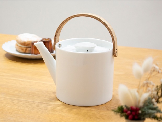 ティーポット＆ダブルウォールカップセット 陶器 白磁 茶こし付き おしゃれ ティーセット ペア 北欧風 セット 湯呑 食器 アフタヌーンティー ブラシ付きArrosoir スミス＆シュー smith＆hsu