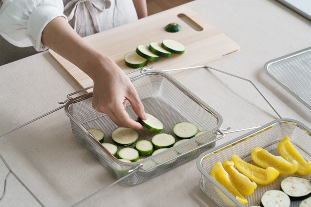 家事問屋 干しかご 2段 ステンレス 四角 角型 干物 干し野菜 ドライフルーツ 天日干し 燕三条 日本製 46796