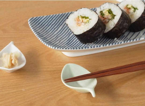 白山陶器 HAKUSAN 箸置き 木の葉 波佐見焼