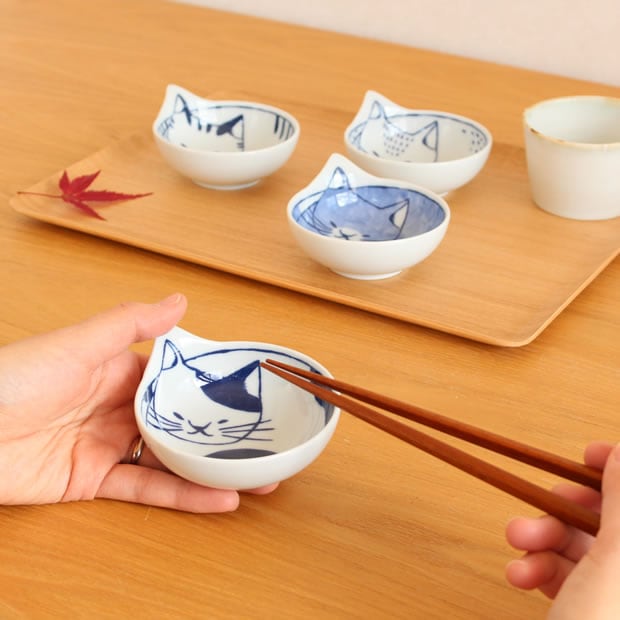 波佐見焼 coneco鉢 小鉢 4枚 セット こねこばち 箱入り とんすい 猫皿 ねこ皿 取り皿 ボウル 磁器 和食器 石丸陶芸 日本製