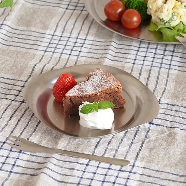 柳宗理 ステンレスプレート 18cm 日本製 ステンレス プレート 食器　小皿 トレー