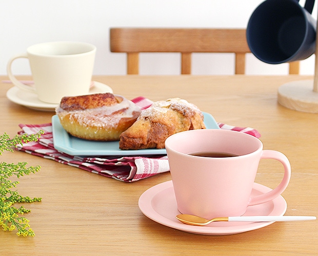 SAKUZAN Sara コーヒーカップ&ソーサー セット カップ プレート 作山窯 美濃焼 食器 日本製 和食器 手仕事 うつわ 器 手作り 贈り物 小皿 取り皿 マグカップ