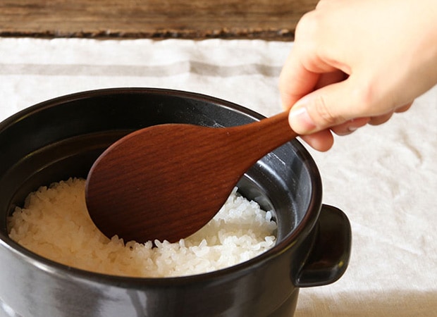 かもしか道具店 ごはんのしゃもじ 日本製 木製 抗菌炭化木 しゃもじ