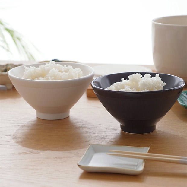 かもしか道具店 ごはんの碗 ふつう 茶碗 飯椀 電子レンジ使用可 日本製 萬古焼 ちゃわん ストーンウェア 炻器 せっ器
