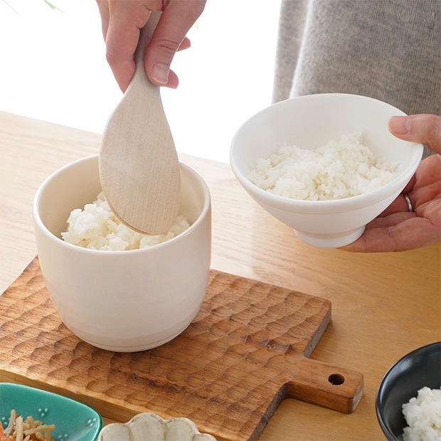 かもしか道具店 ごはんの碗 ふつう 茶碗 飯椀 電子レンジ使用可 日本製 萬古焼 ちゃわん ストーンウェア 炻器 せっ器