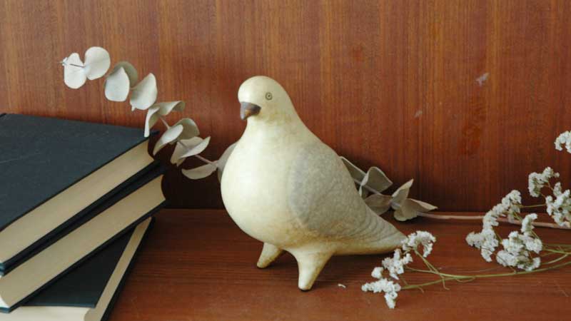 【新品未使用】リサラーソン　ピジョン　鳩　定価22000円　北欧インテリア　陶器 Pigeon（ピジョン）鳩 Lisa Larson(リサラーソン） 置物 オブジェ 北欧