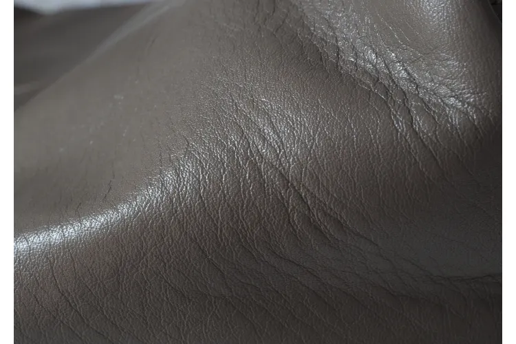 グレー生地の拡大写真