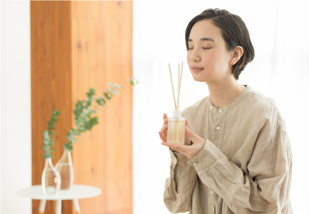 hana to mi（ハナトミ） aromatic diffuser（アロマティックディフューザー） ｜エッセンシャルオイル（精油・アロマ オイル）の通販ならフレーバーライフ